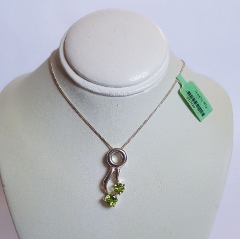 PERIDOT🎁❤ necklace
